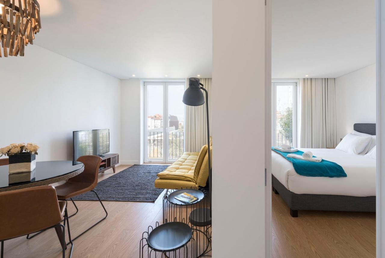 Lovelystay - Central Flat W/ Ac & Balcony Порто Екстериор снимка