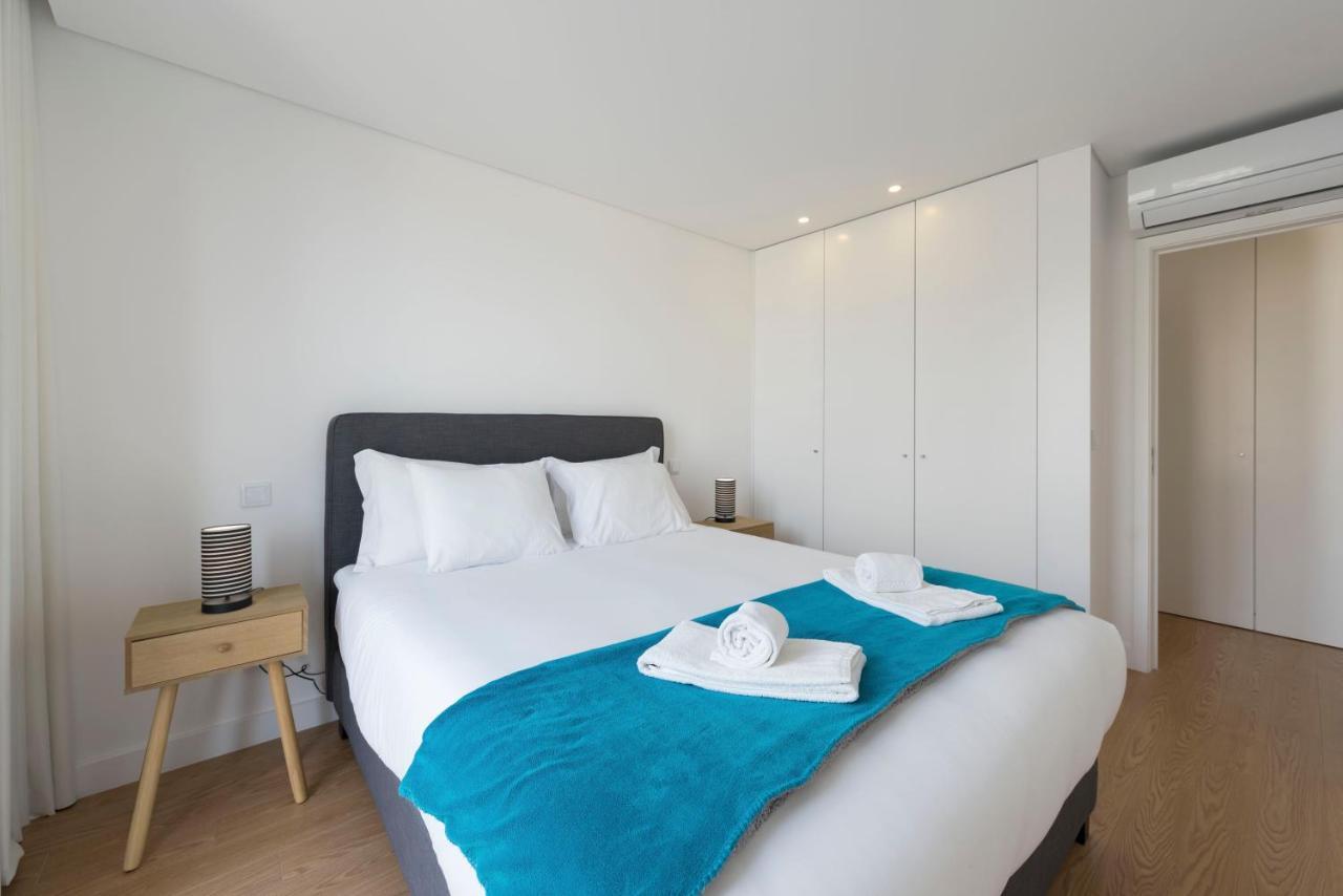 Lovelystay - Central Flat W/ Ac & Balcony Порто Екстериор снимка